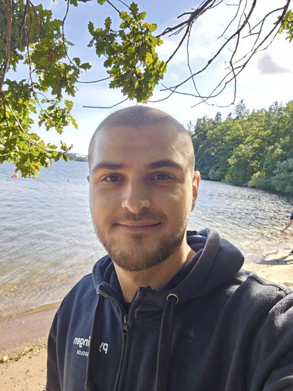 Porträttbild på medarbetare